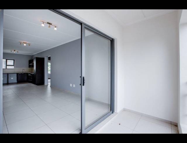 2 BEDROOM APARTMENT RENTED IN FOURWAYS